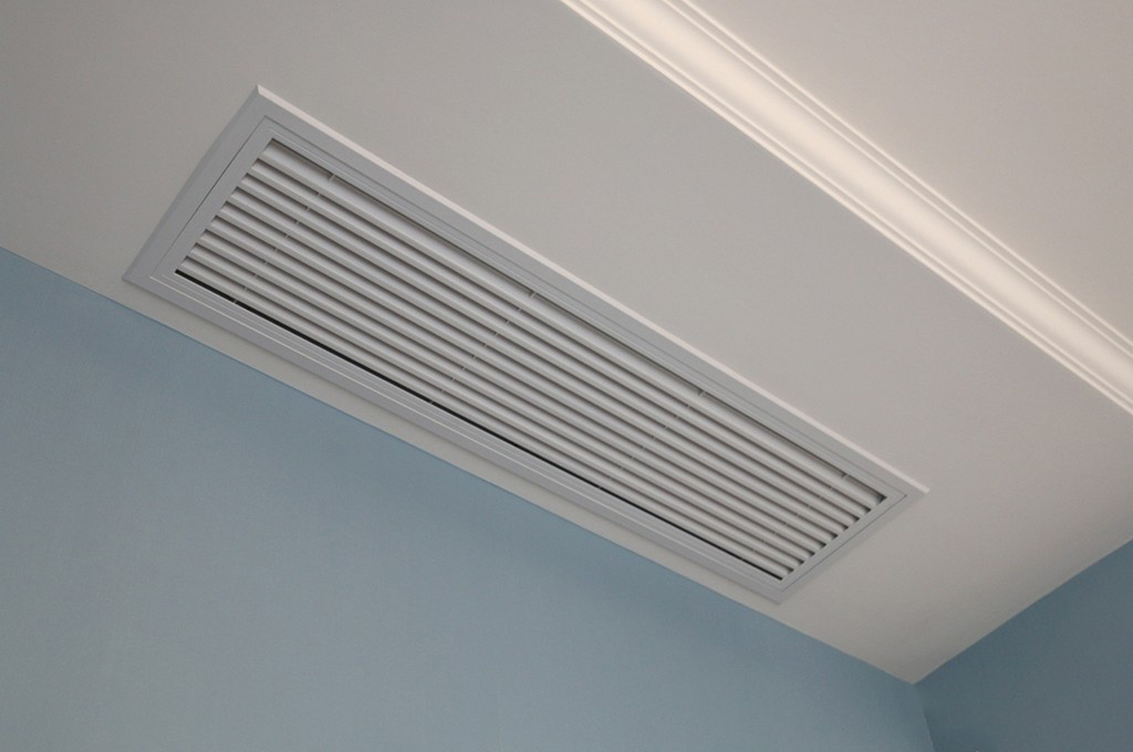 一拖一风管机与柜式空调比较,风管机和挂机有什么区别呢