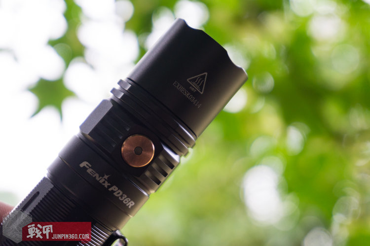 fenix菲尼克斯pd36rv2.0,fenix手电pd40r与pd36r哪个好