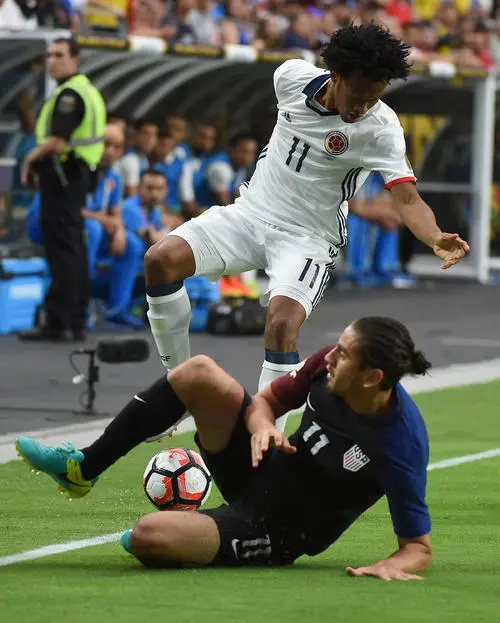 国际足坛历年排名,世界足坛十大难以打破的纪录