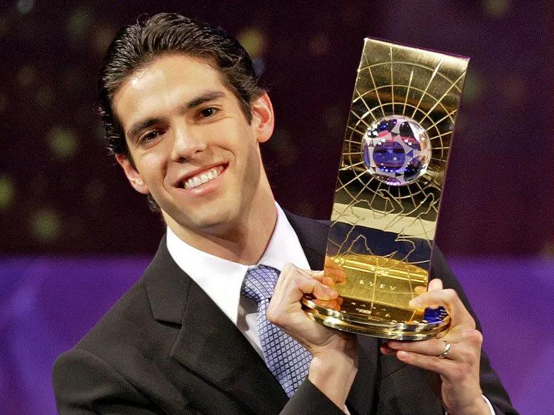 世界公认足球十大帅哥排行,足球界最帅的是谁