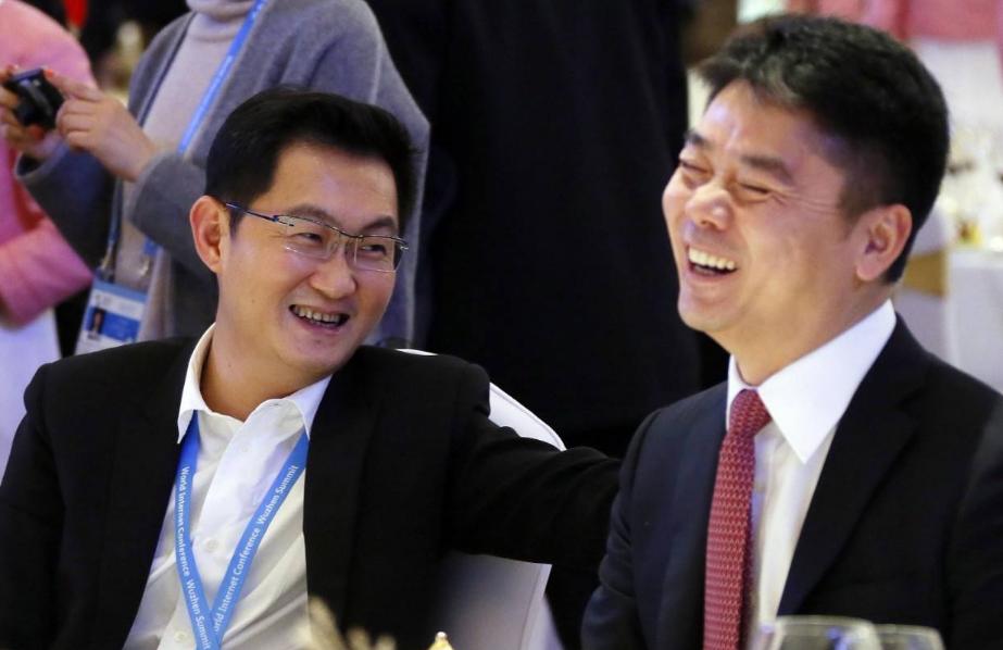 马化腾创建的qq靠什么赚钱,马化腾一年赚多少