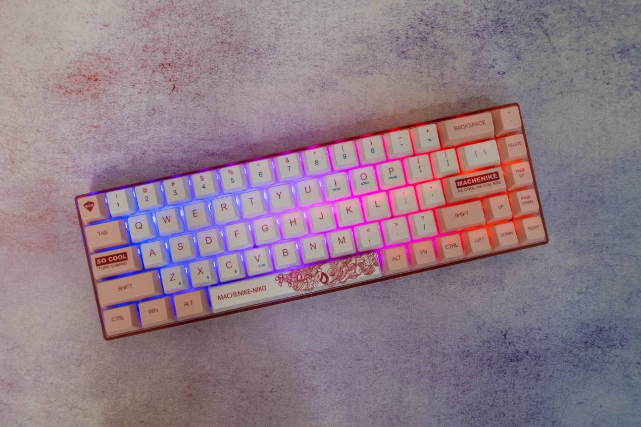 款款优秀，组合起来吃鸡更轻松，机械师游戏套装体验