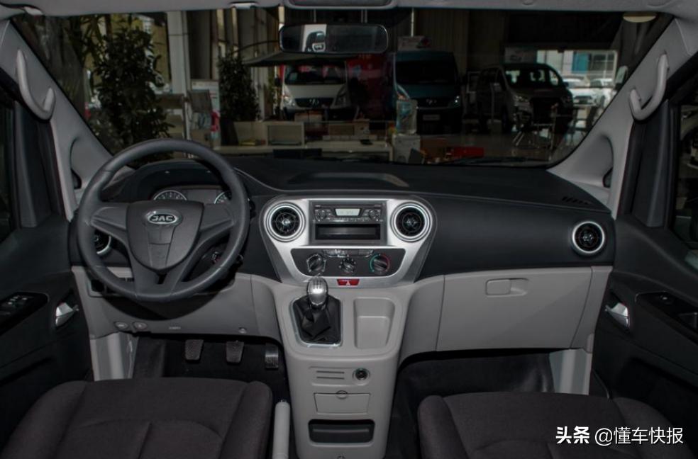 菱智m5和瑞风m5测评对比,江淮瑞风m3新款和东风风行菱智m5