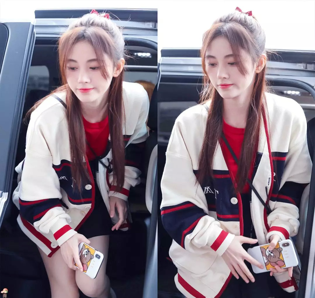 周冬雨刘雯同款毛衣,大表姐刘雯同款绿色开衫毛衣