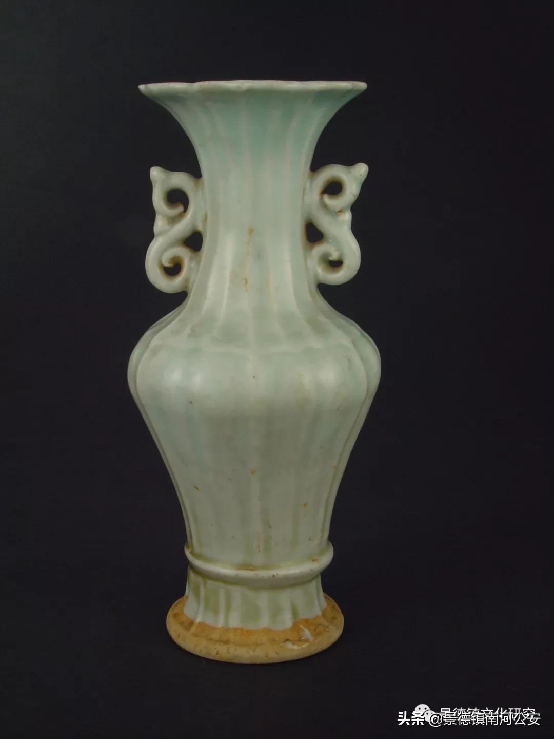 瓷器鉴定宋元青白瓷的时代特征,宋元时期景德镇青白瓷佛像底座