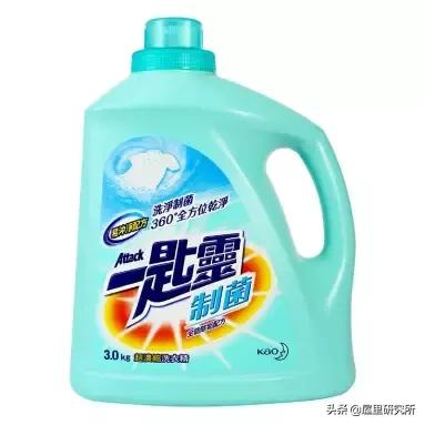 手洗衣物洗衣液,洗衣液手洗衣服能洗干净吗