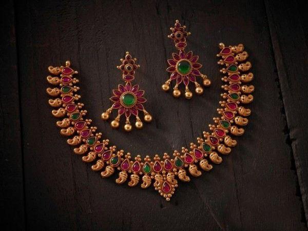 游牧民族的丧葬方式,揭秘草原民族的丧葬仪式