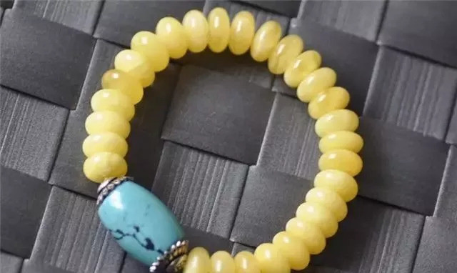 如何搭配适合自己的手串,正确的手串怎么样搭配好看