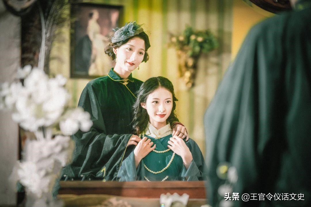 在灵与肉的挣扎中陷入欲望深渊，《她是一个弱女子》结局令人深思