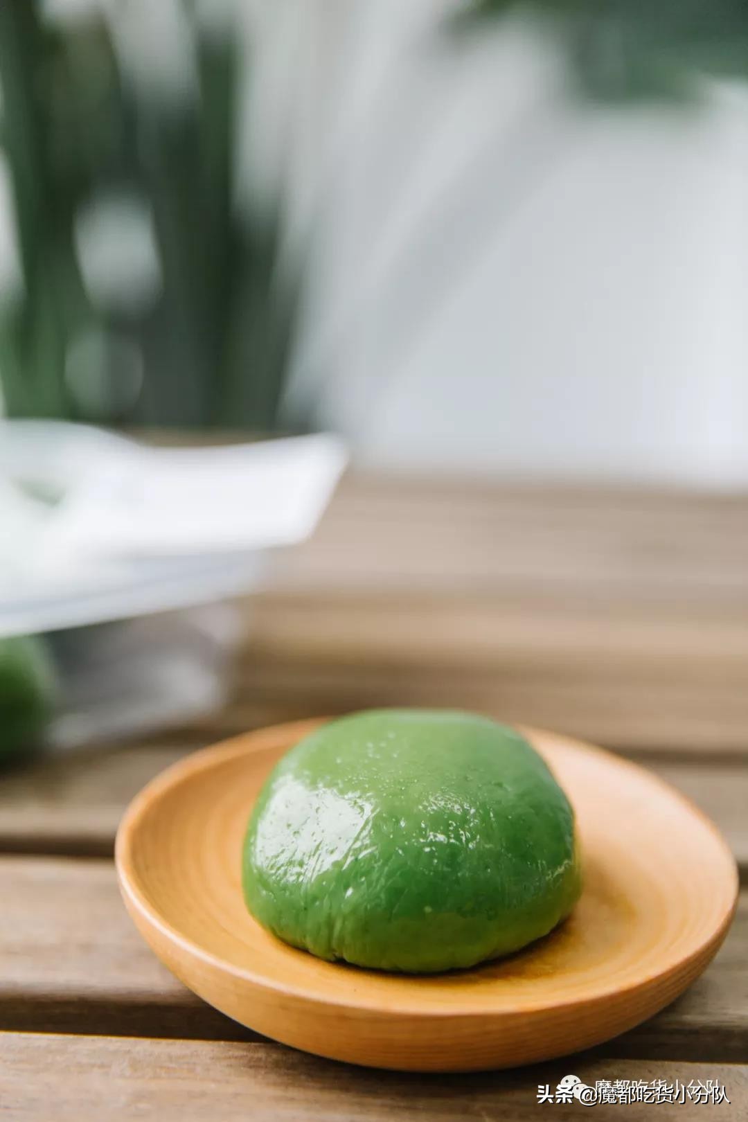 吃了十个青团,吃了4个青团