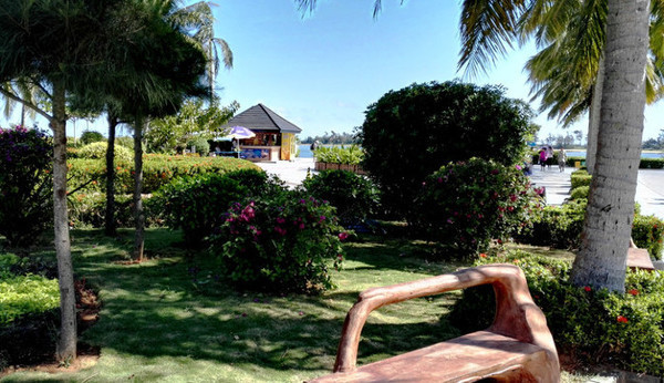 海南旅游海口到三亚自由行,从海口到三亚感受海南的无限魅力