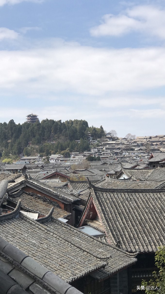 丽江的高颜值客栈逆天了,住一圈连回家的路费都省了!文末有福利