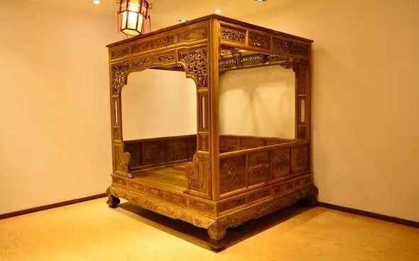 一张床买下来多少钱,一张床的价格800