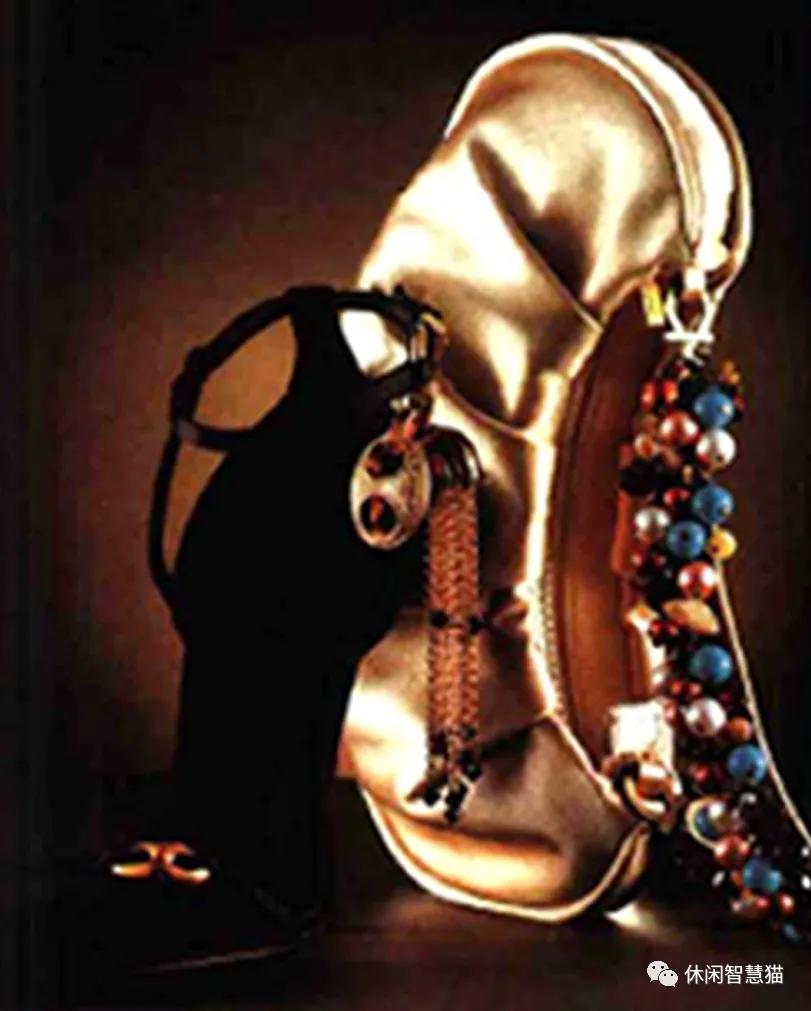 钀ㄥ皵鐡﹀鑿叉媺鏍兼厱鐨叿,ferragamo鑿叉媺鏍兼厱鐨寘