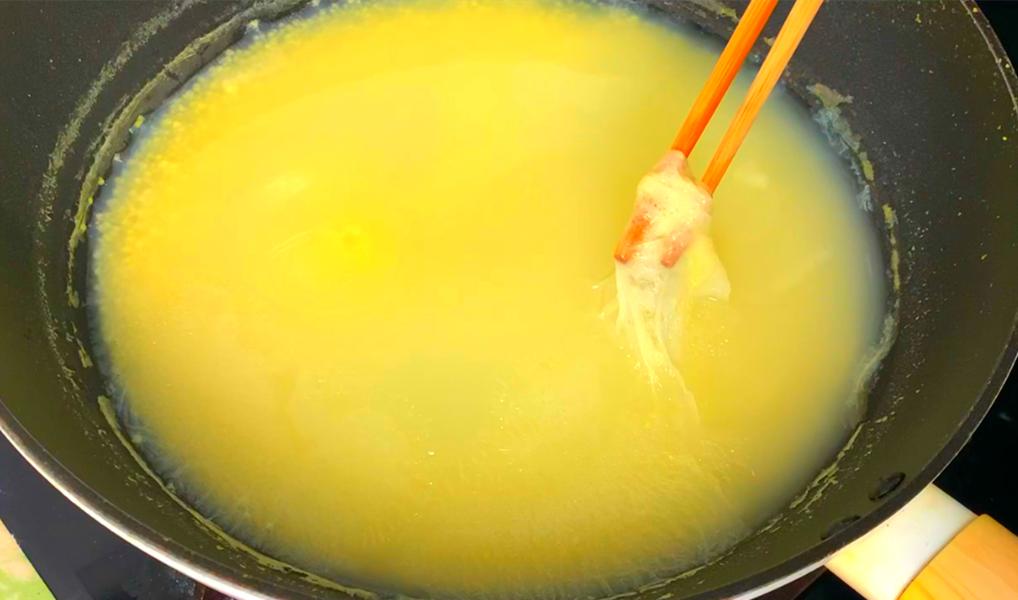 小米粥怎么熬用米少又粘稠,熬小米粥千万要放小苏打