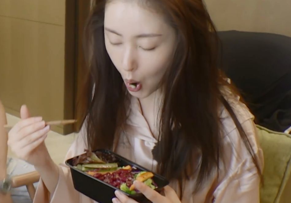 女人生理期会不会长胖或者变瘦,女性生理期正常之后变瘦