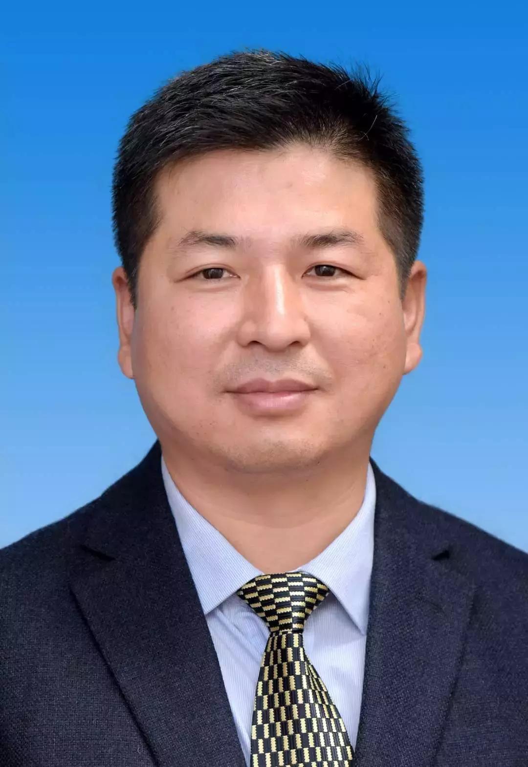 上海新华眼科医生推荐,上海新华医院眼科名医简介