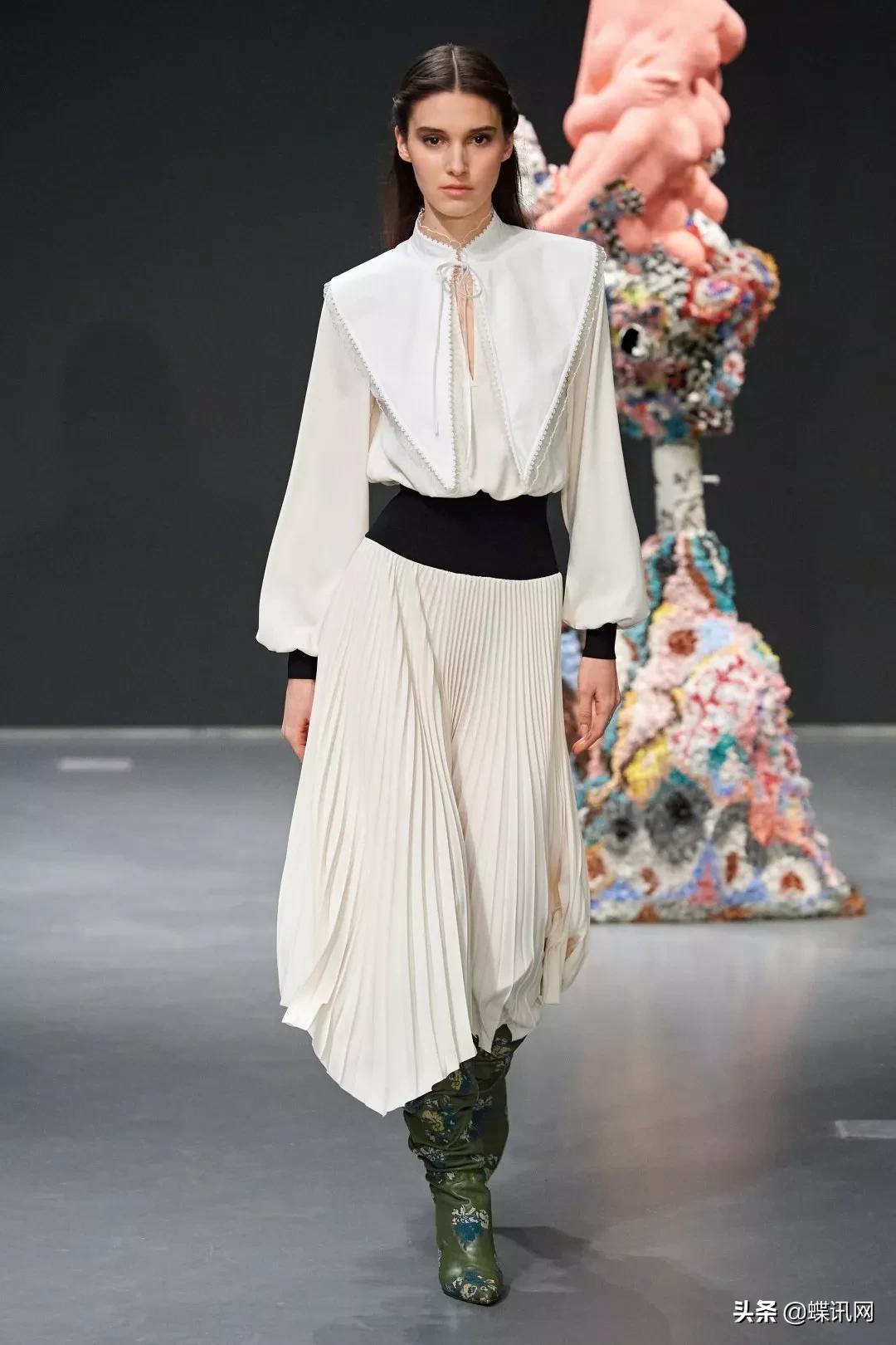 toryburch是真珍珠吗,toryburch算不算奢侈品牌