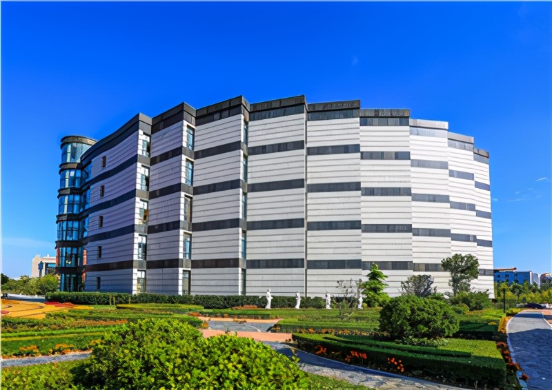 河南民办高校（本科）大起底：野花儿香，能采不？