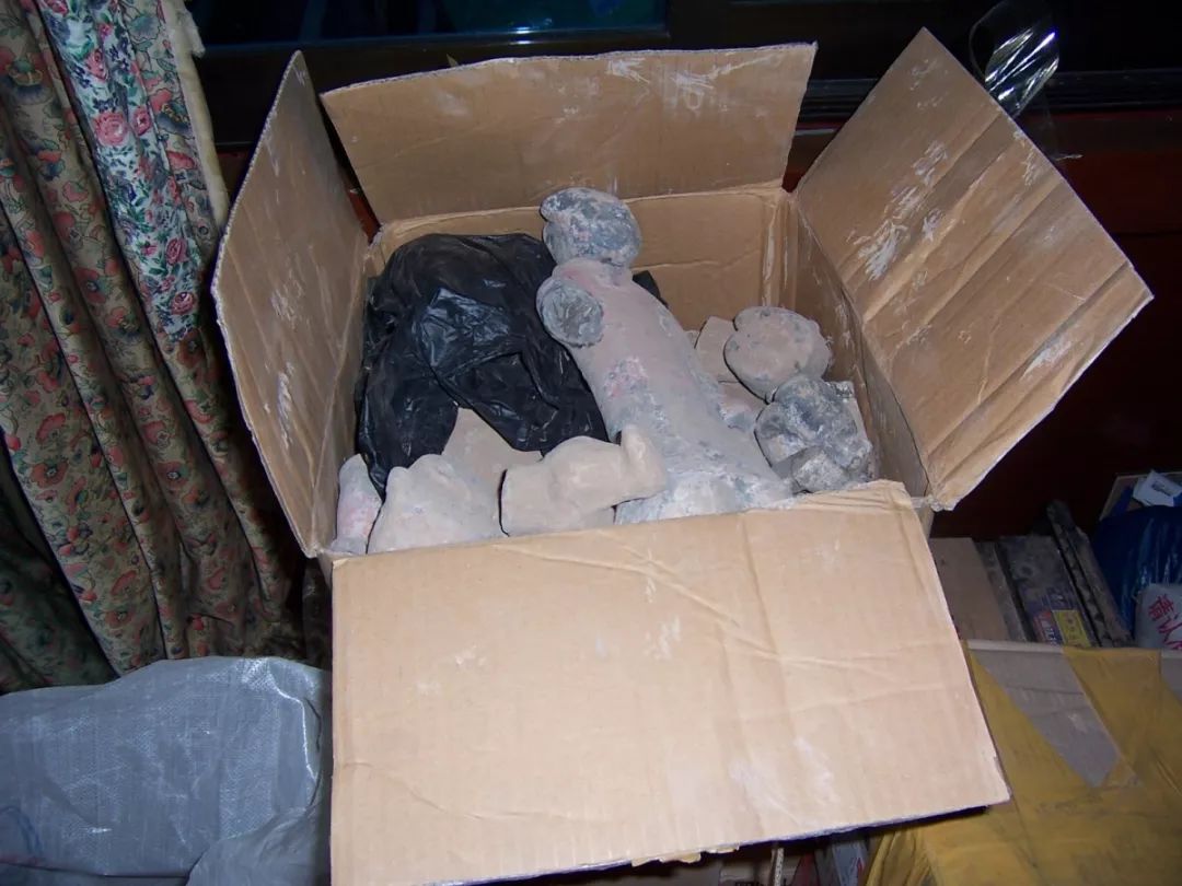 午夜时分，西安长安区一村子的古墓里突然发出一声巨响！而墓主人竟然是唐玄宗曾经最宠爱的女人，不是杨玉环