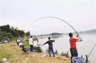 海钓用路亚竿还是用矶钓竿筏竿,筏竿矶钓竿路亚竿的区别是什么