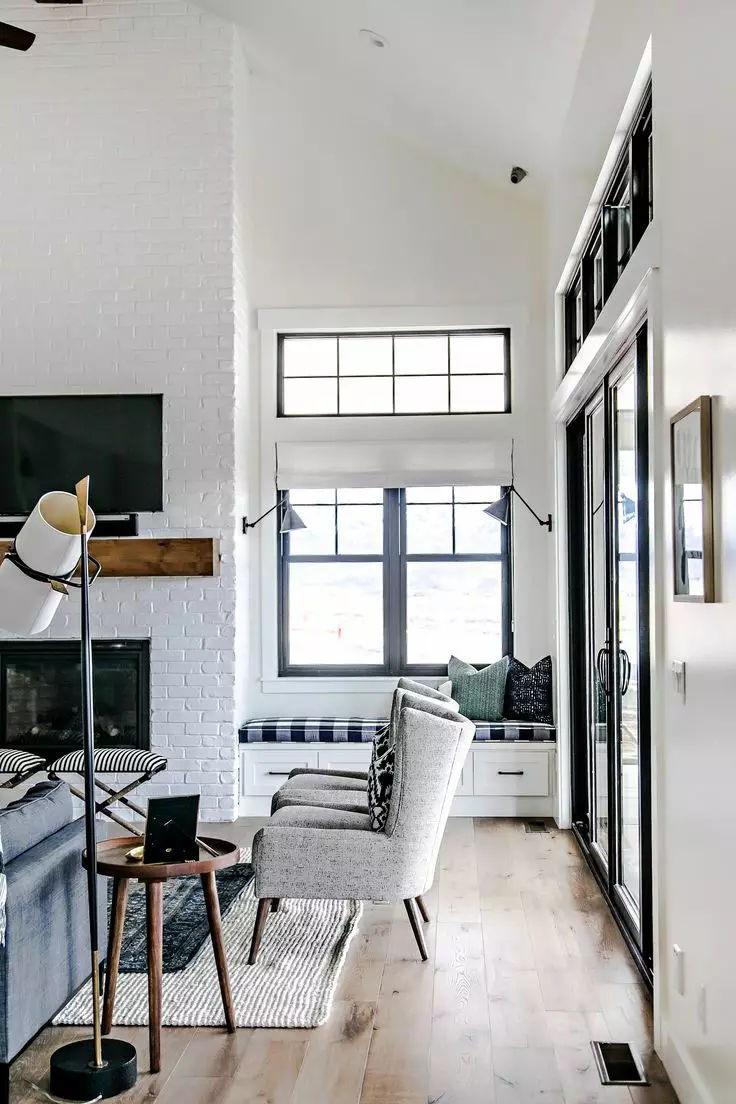 飘窗柜子设计最新效果图,飘窗柜子的最新设计