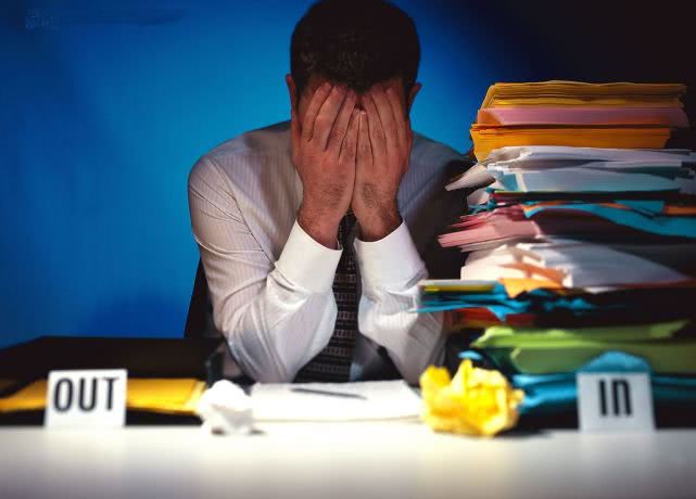 车企定义的“年轻”，何冰没有满怀期待