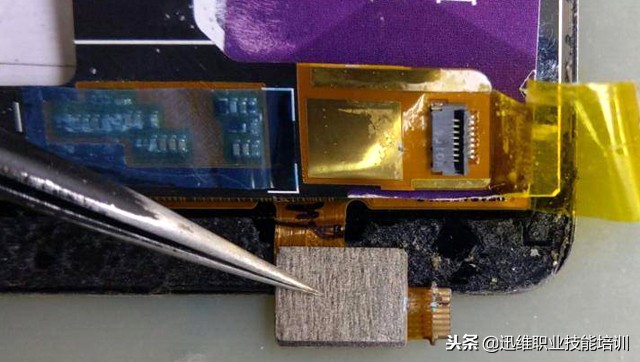 荣耀play5手机进水触屏失灵怎么办,华为手机荣耀5进水触摸屏失灵