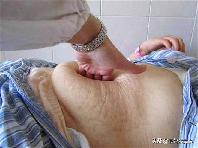 胎儿脱离胎盘会怎么样,胎儿在母体不舒服的表现