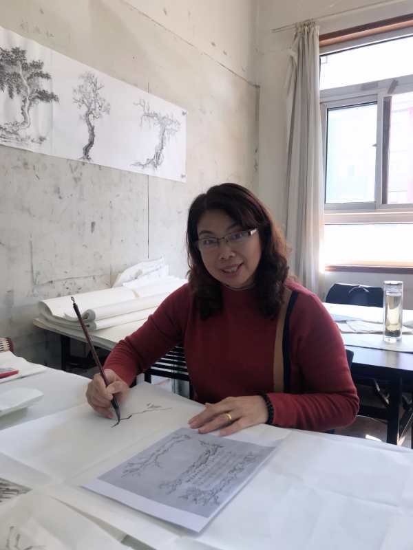 画家洪美劝——墨韵悠然笔墨丹青