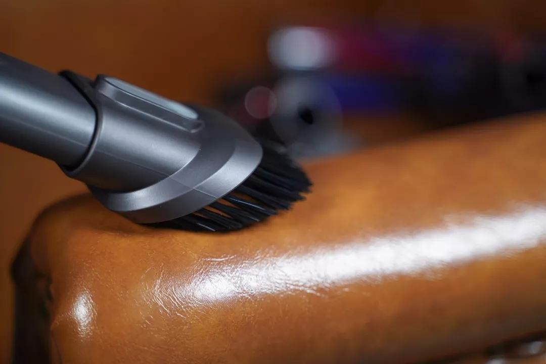 戴森dyson吸尘器v8slim评测,戴森吸尘器v8absolute和fluffy