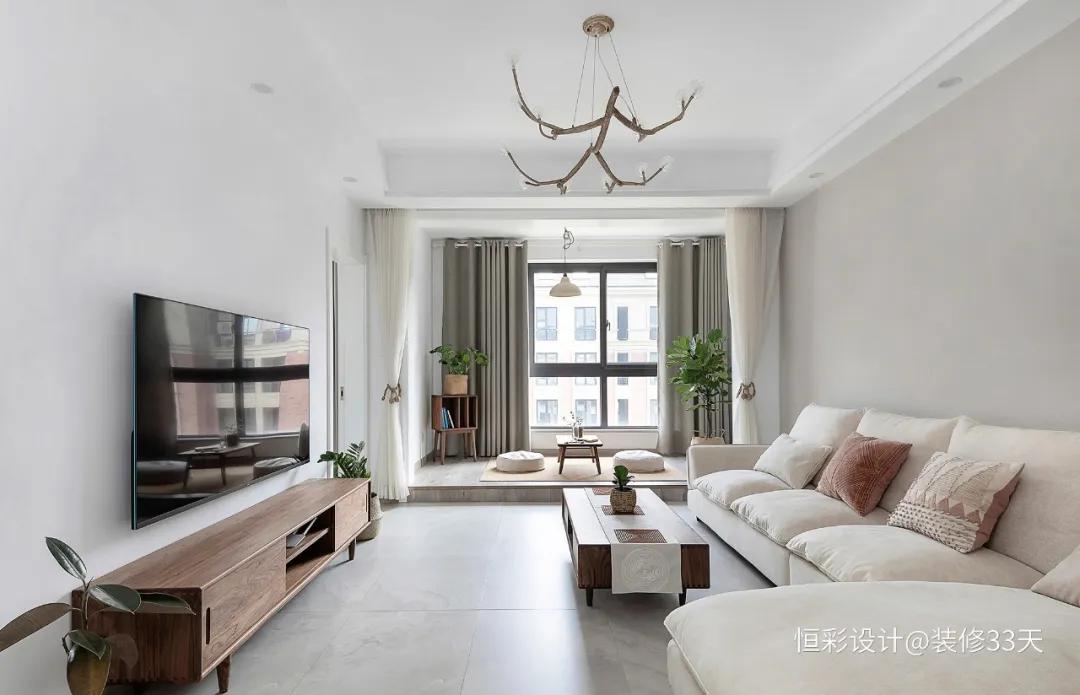 明清家具在现代家庭摆放,原木色古代家具摆放