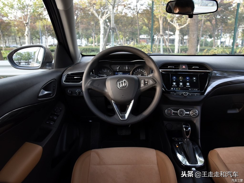 新款别克凯越外观怎么样,别克凯越老款红色高配自动挡