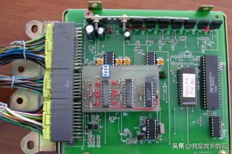 汽车电瓶什么情况下可以找4s更换,爱车换电瓶需要注意哪些