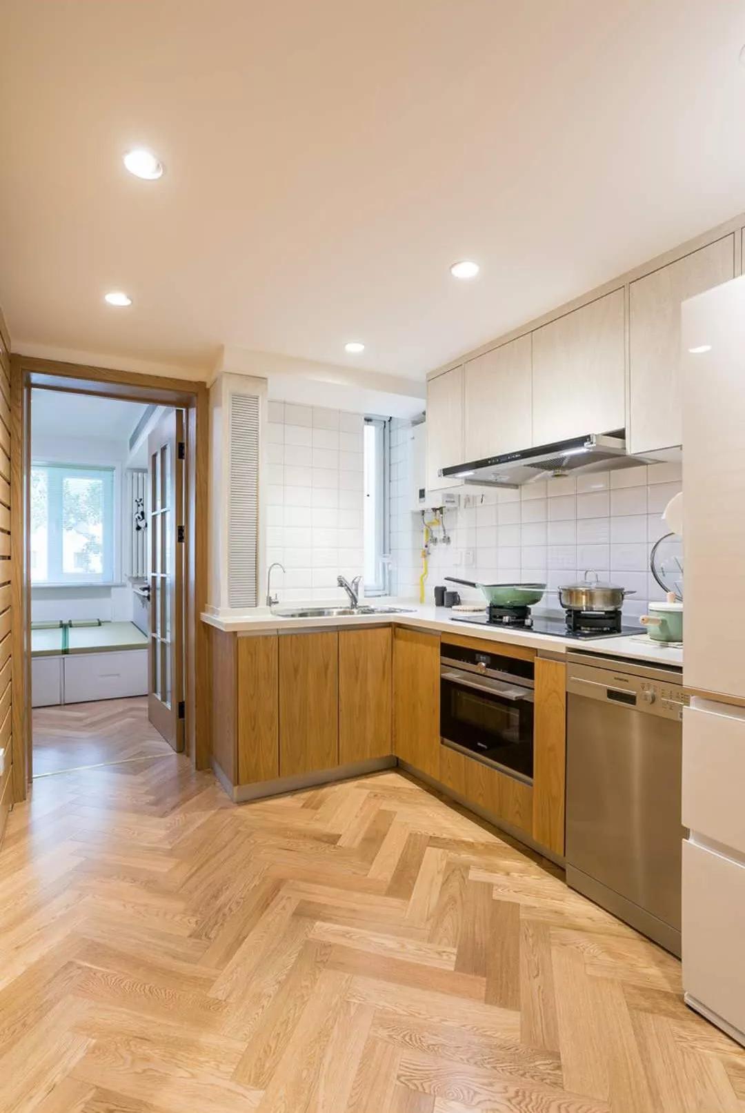 小夫妻65㎡小家，4分离卫生间，收纳竟有276个行李箱大