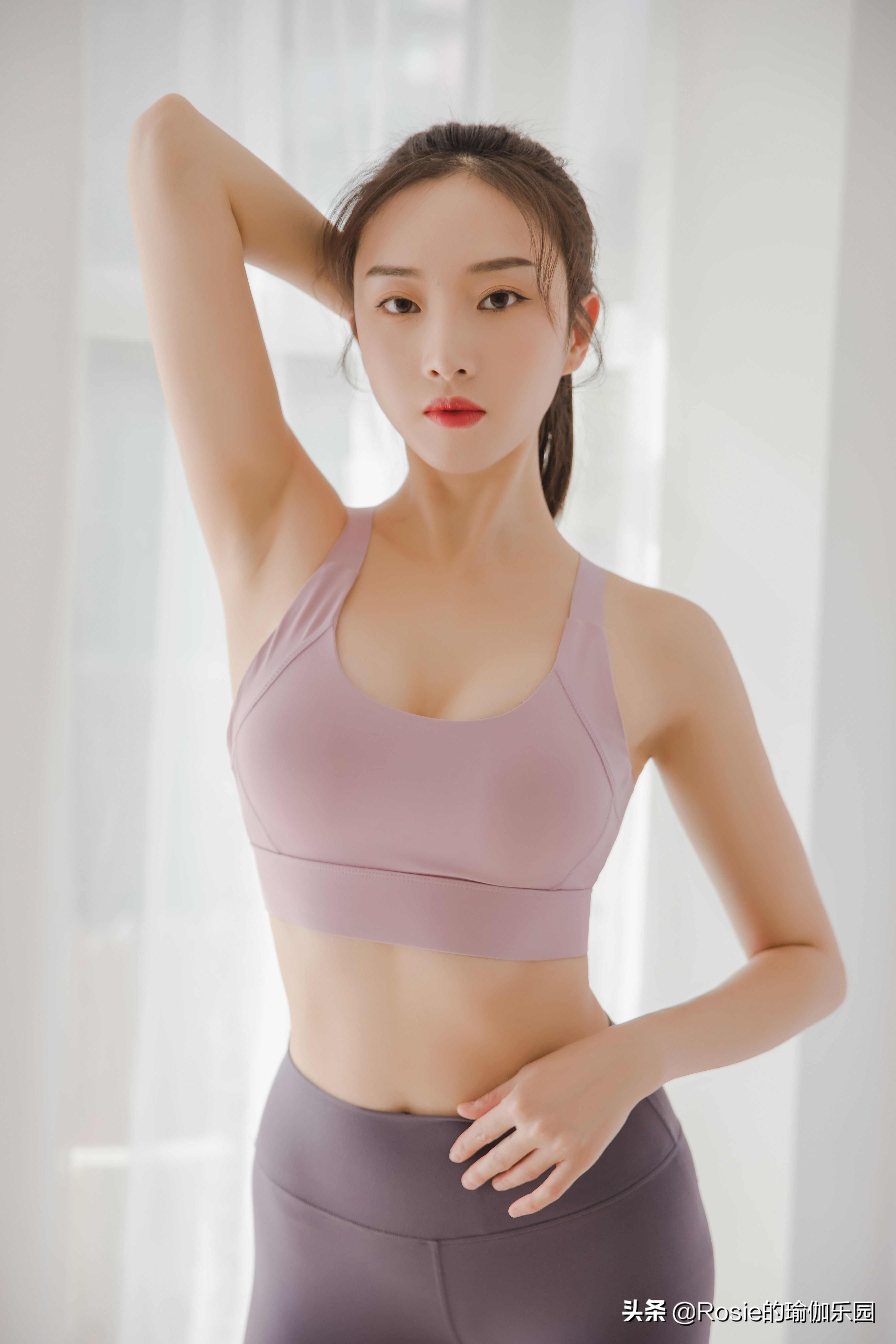 穿钢圈内衣防止下垂的方法,钢圈内衣反而使乳房下垂