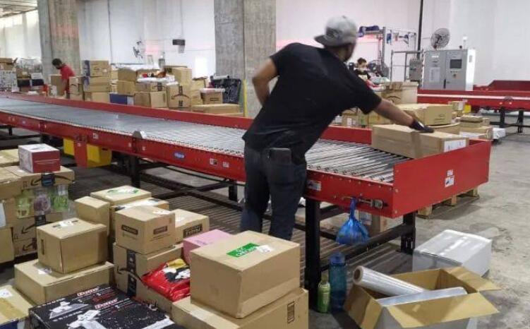 新加坡快递派送费多少,新加坡快递快速发国内