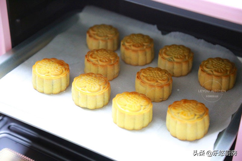 适合初学者做的枣泥月饼,从小爱吃豆沙包