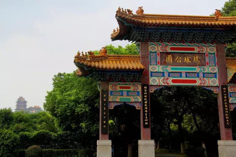 南京哪几个公园免费又好玩,南京莫愁湖公园免费