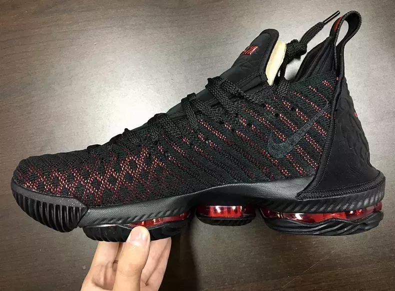 lebron16实战评测,lebron16low测评紫色