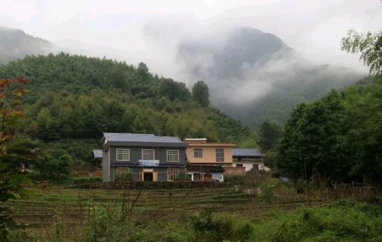 鐣呮父榛勬睙,榛勬睙鐣呮父涓浗