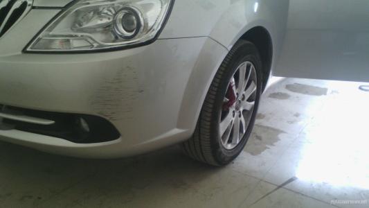 汽车被剐蹭有什么补救方法,车辆剐蹭有一点点划痕怎么处理