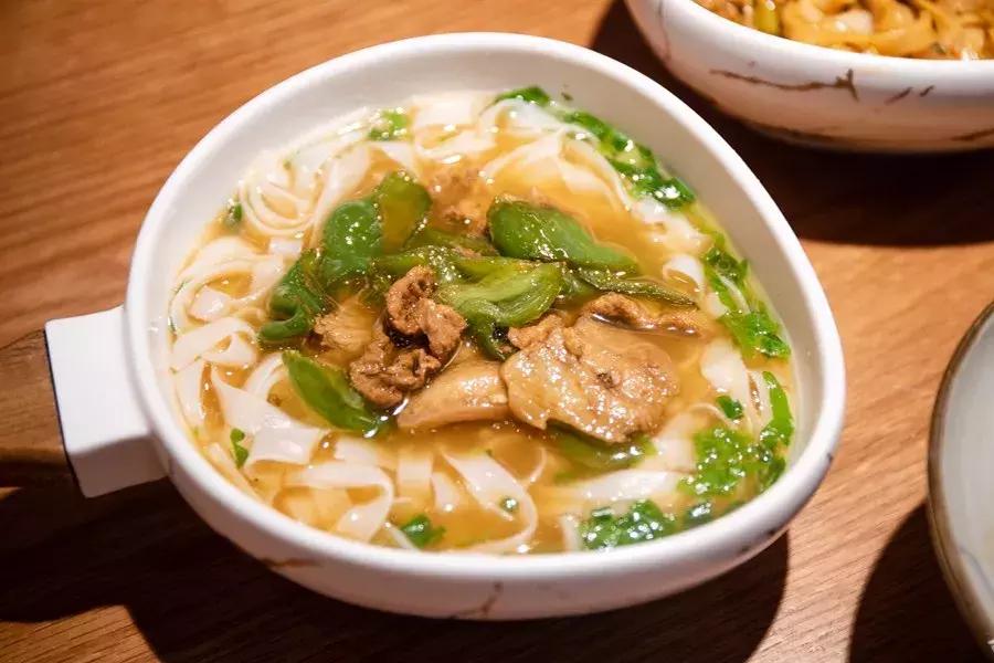 恰了17家湖南米粉，拼出这张上海嘬粉地图（上）