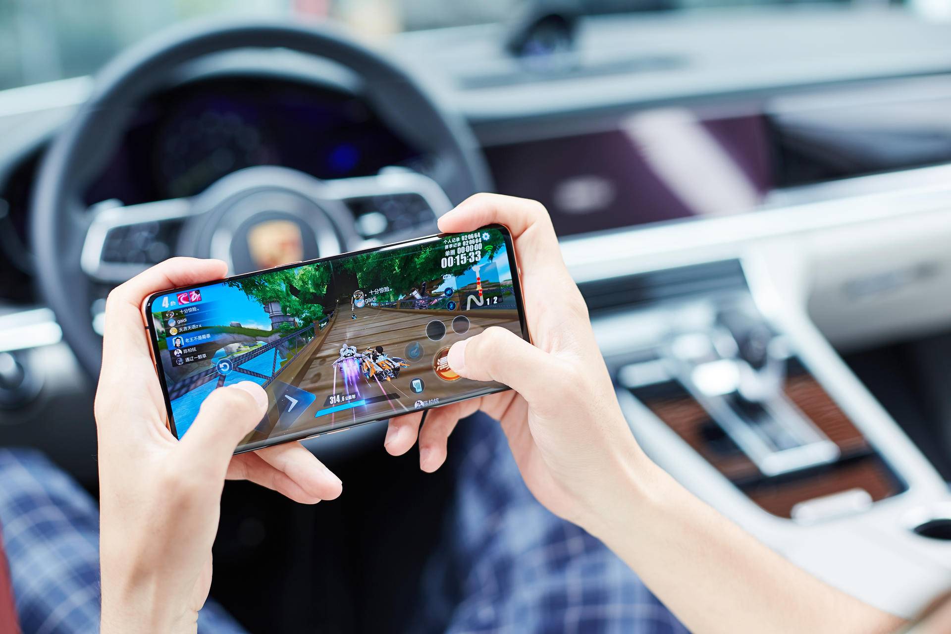 鍗庝负鍜宱ppo鏃楄埌鏈烘祦鐣呭害瀵规瘮,oppo鍜屽崕涓哄摢涓洿瀹规槗鍗￠】