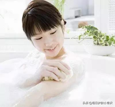 女人敏感怎么护肤最好,女性敏感肌肤注意什么