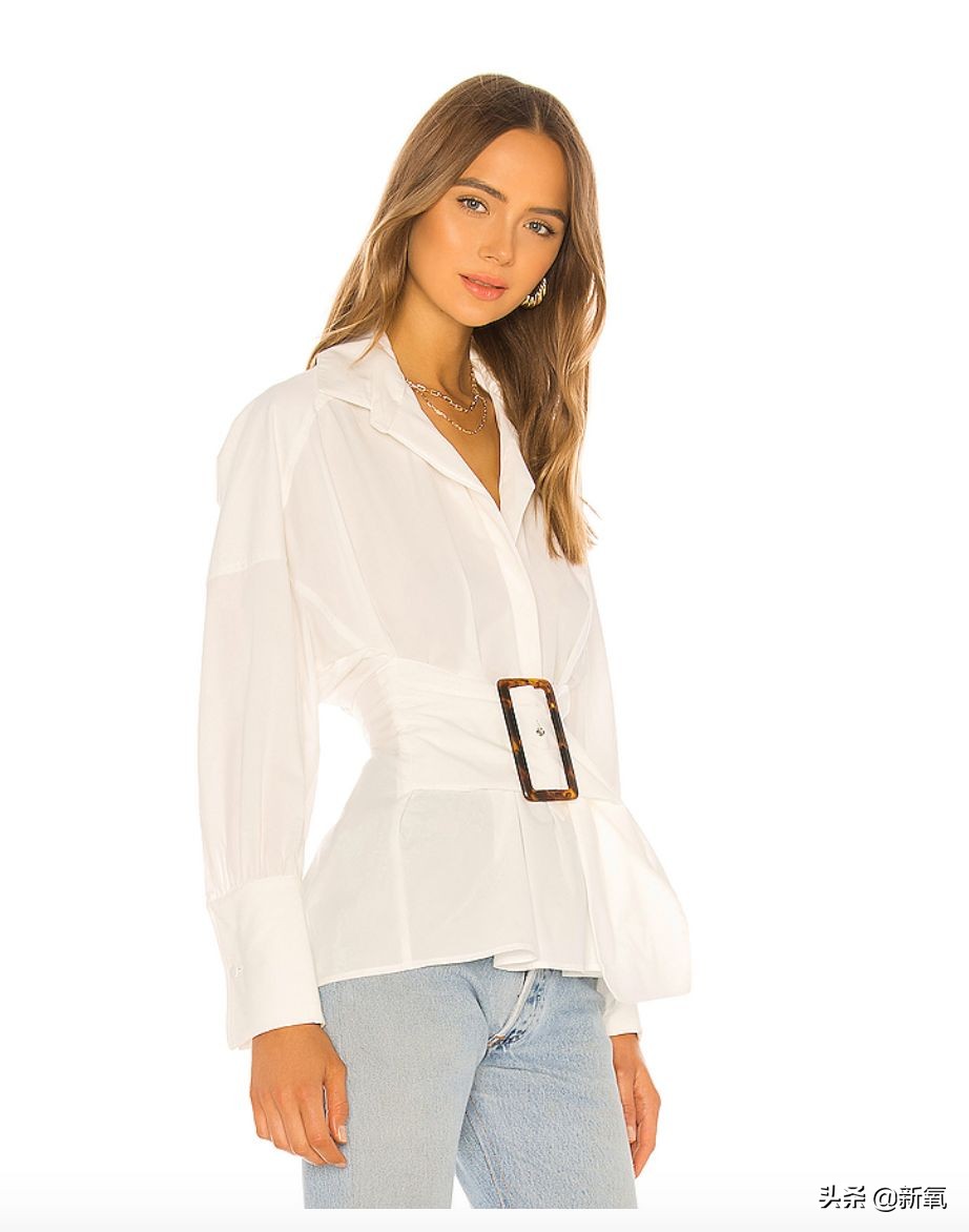 钟楚曦同款连衣裙丝绒,钟楚曦同款白色吊带连衣裙