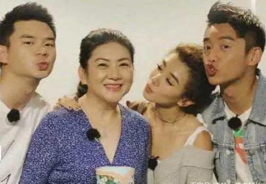 郑恺和angelababy以前什么关系,郑恺和angelababy以前是什么关系