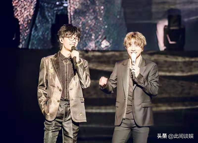 璁稿旦闆呬織鍏辫祻閫犲瀷,璁稿旦鍥介閫犲瀷鍥剧墖