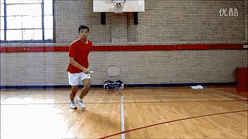 羽毛球步伐基础训练教案,八一队羽毛球教练陈伟华步伐练习