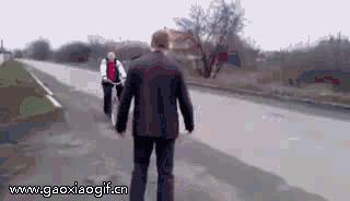 搞笑gif动图国足,武磊单刀射守门员gif动图